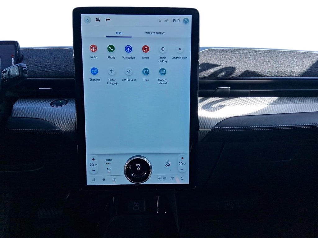 2023 Ford Mustang Mach-e Select RWD in Stratford, Ontario - 16 - w1024h768px