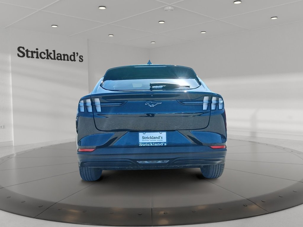 2023 Ford Mustang Mach-e Select RWD in Stratford, Ontario - 3 - w1024h768px