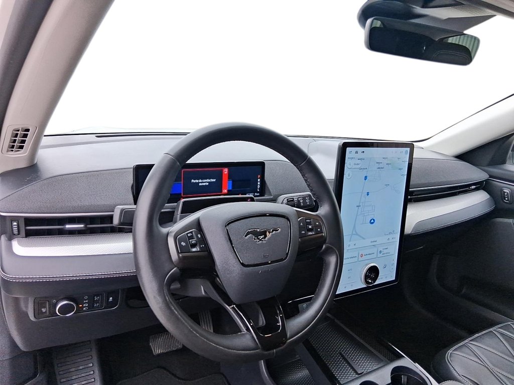 2023 Ford Mustang Mach-e Select AWD in Stratford, Ontario - 11 - w1024h768px