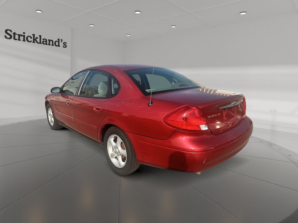 2001 Ford Taurus SE Sedan in Stratford, Ontario - 4 - w1024h768px