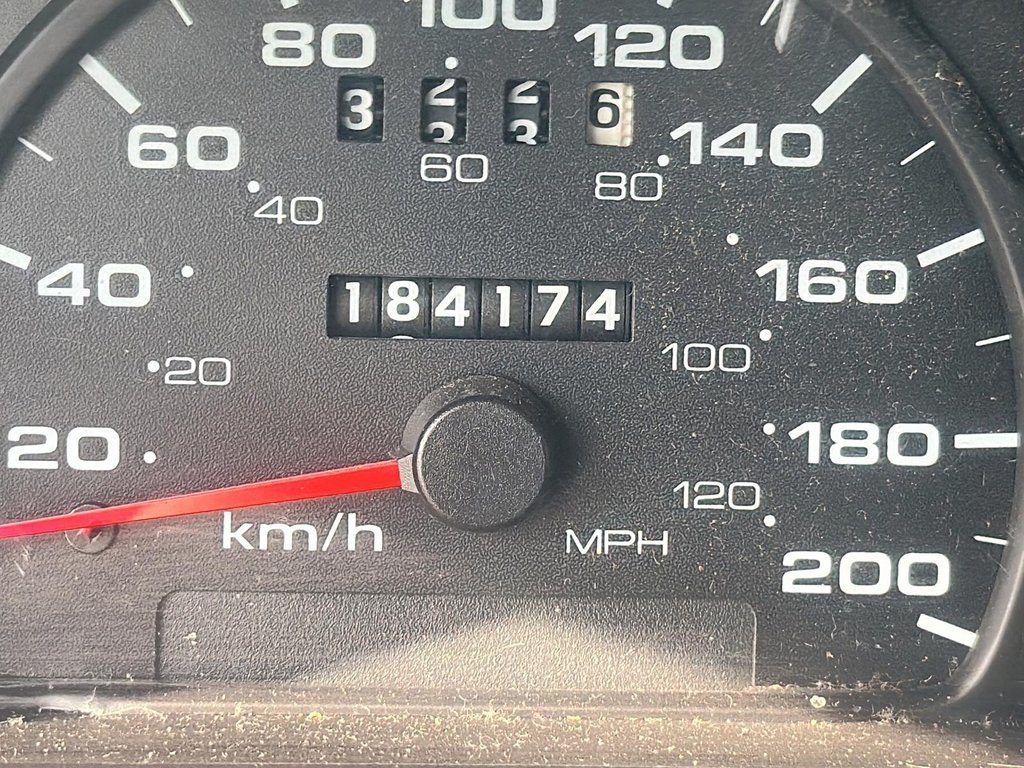 2001 Ford Taurus SE Sedan in Stratford, Ontario - 11 - w1024h768px