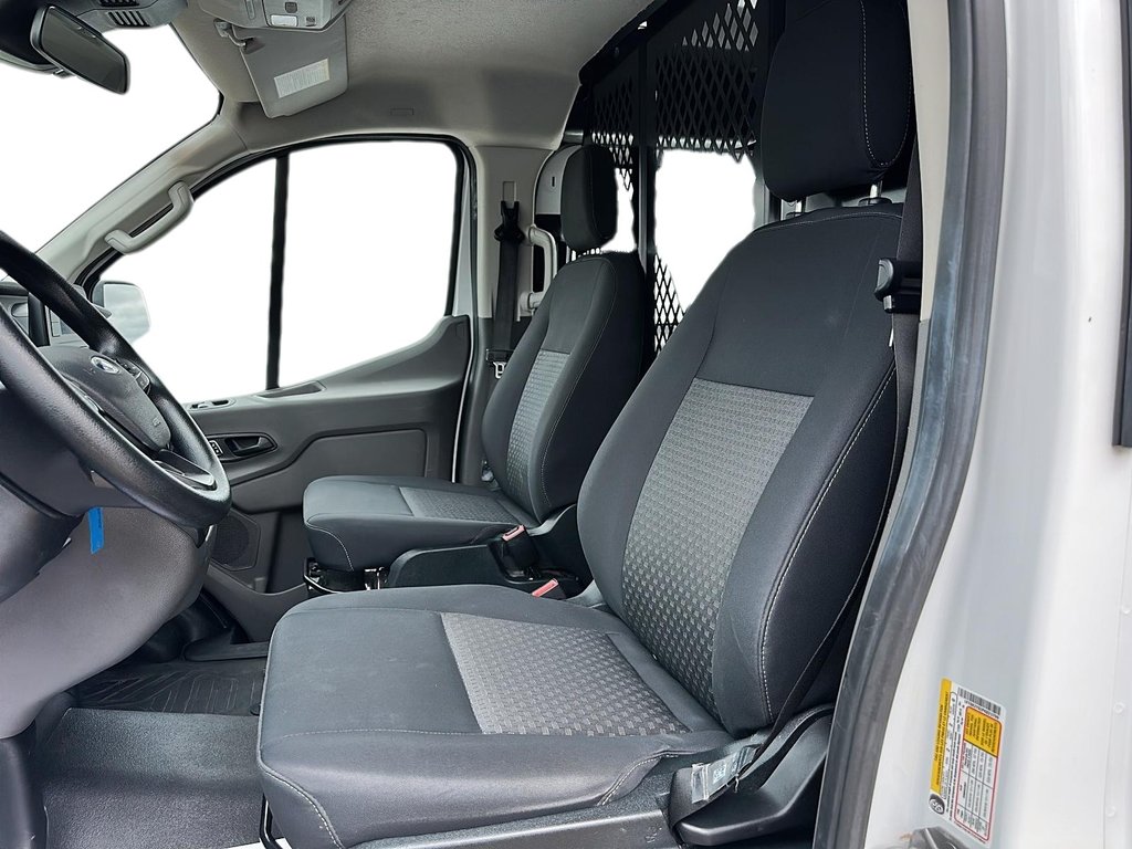 2023 Ford Transit 250 Cargo Van 130 WB AWD - Low Roof - Sliding Pass.side Cargo in Stratford, Ontario - 8 - w1024h768px