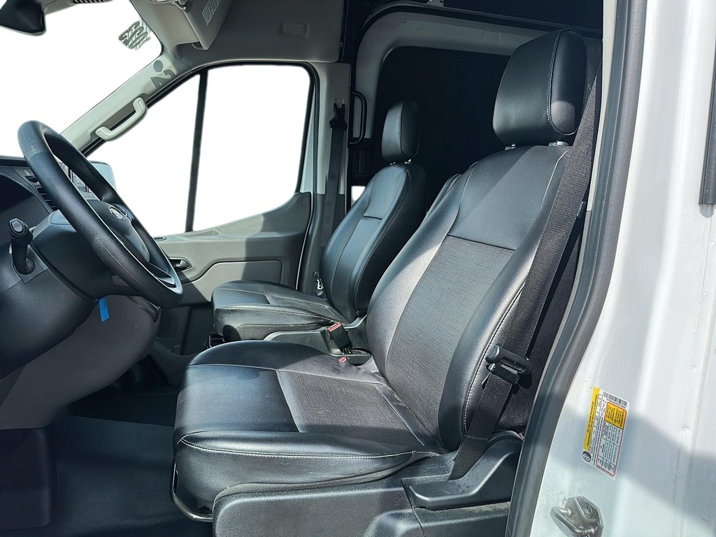 2023 Ford Transit 250 Cargo Van 148 El - High Roof - Sliding Pass.side Cargo in Stratford, Ontario - 8 - w1024h768px