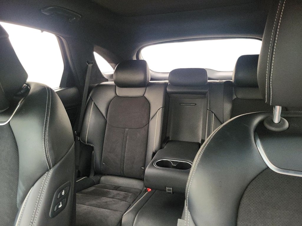2023 GENESIS GV70 2.5T Prestige AWD in Stratford, Ontario - 19 - w1024h768px