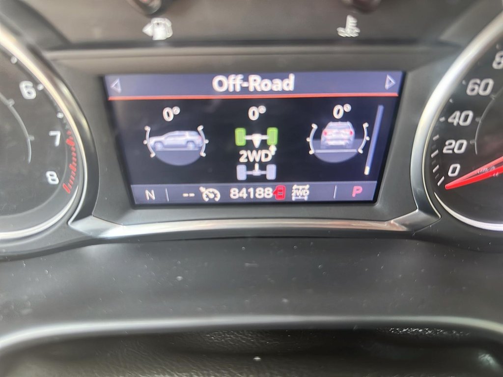 2021 GMC Acadia AWD AT4 in Stratford, Ontario - 11 - w1024h768px