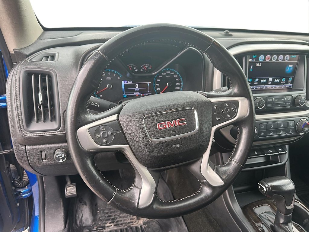 2018 GMC Canyon Crew 4x4 All Terrain / Short Box in Stratford, Ontario - 11 - w1024h768px