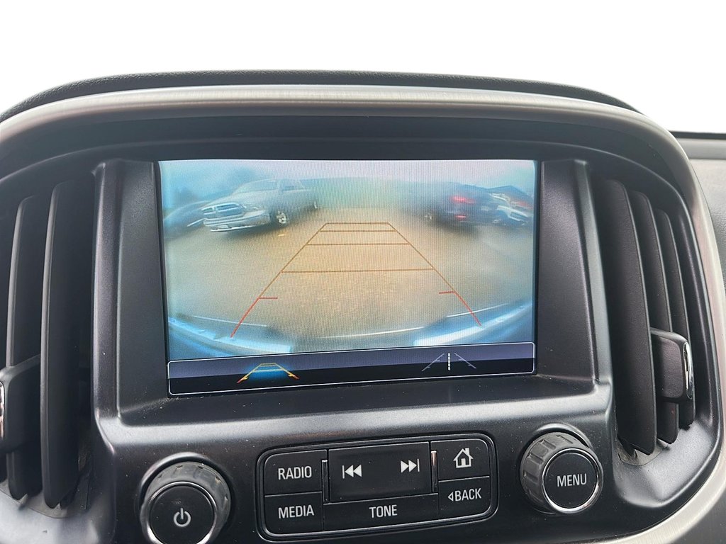 2018 GMC Canyon Crew 4x4 All Terrain / Short Box in Stratford, Ontario - 17 - w1024h768px