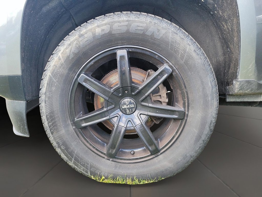 2022 GMC Canyon Crew 4x4 Elevation Short Box in Stratford, Ontario - 7 - w1024h768px