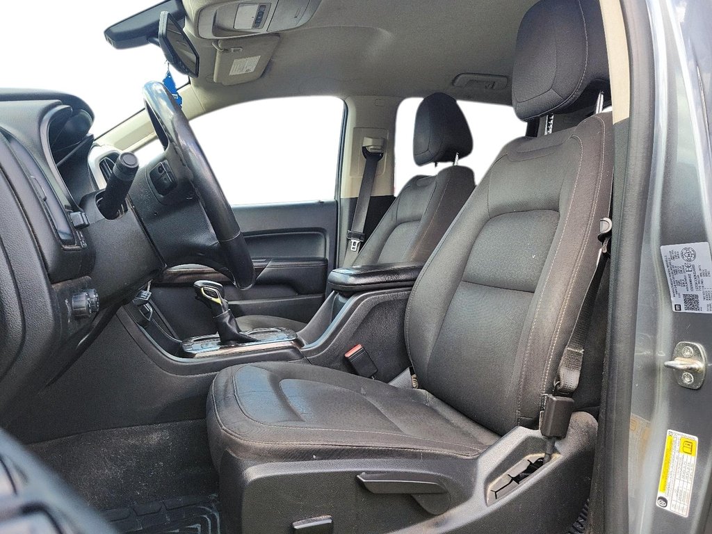 2022 GMC Canyon Crew 4x4 Elevation Short Box in Stratford, Ontario - 8 - w1024h768px