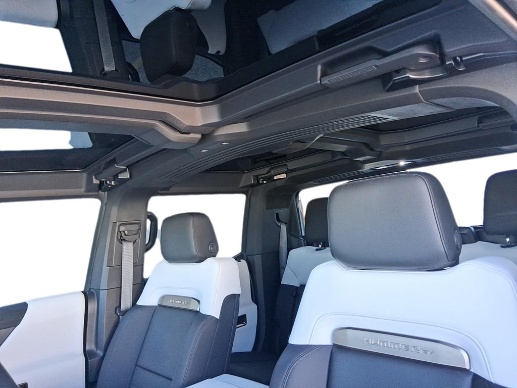 2024 GMC HUMMER EV Pickup e4WD Crew Cab 2X in Stratford, Ontario - 20 - w1024h768px