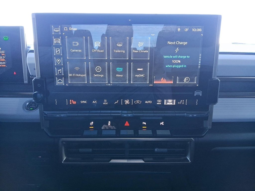 2024 GMC HUMMER EV Pickup e4WD Crew Cab 2X in Stratford, Ontario - 15 - w1024h768px