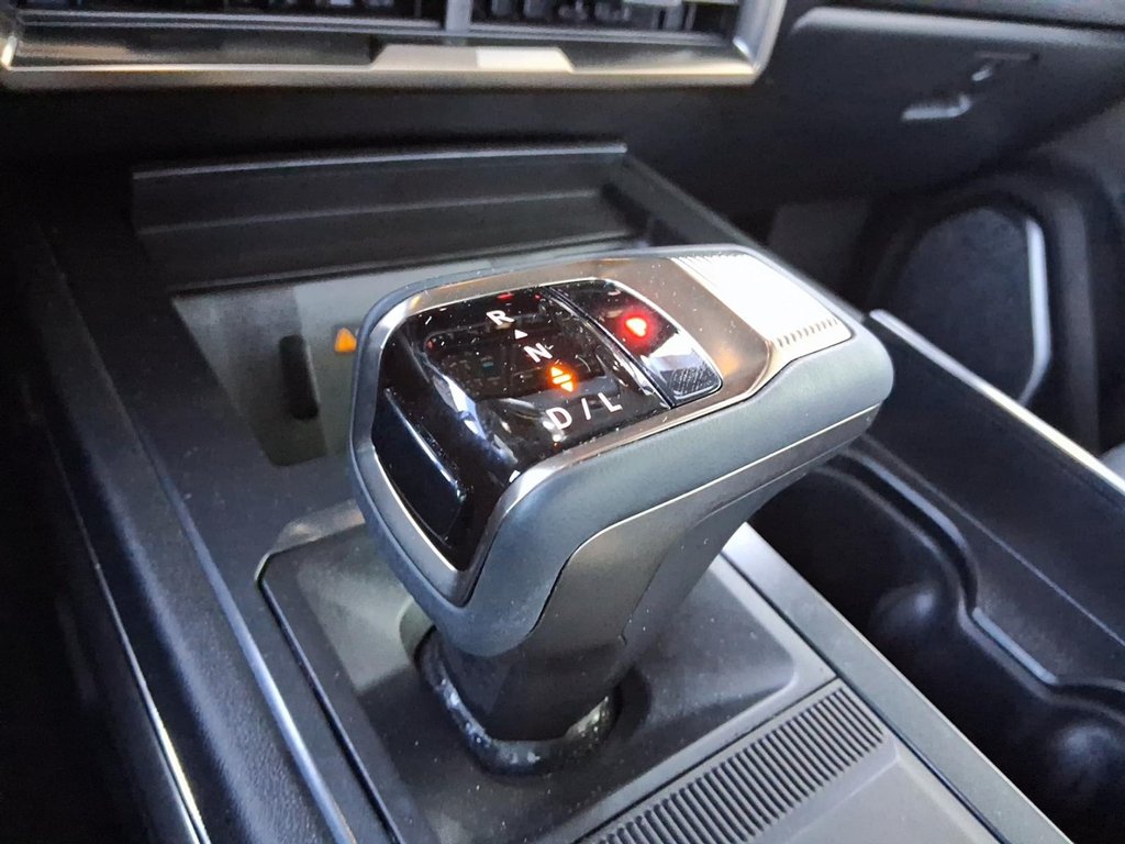 2024 GMC HUMMER EV Pickup e4WD Crew Cab 2X in Stratford, Ontario - 16 - w1024h768px