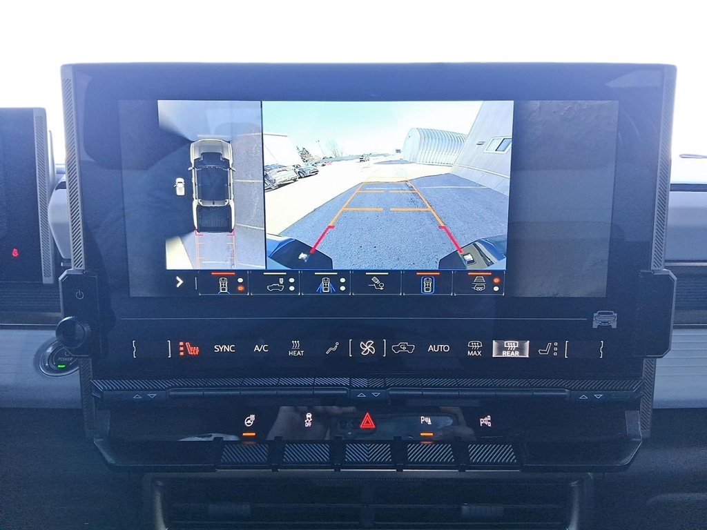 2024 GMC HUMMER EV Pickup e4WD Crew Cab 2X in Stratford, Ontario - 21 - w1024h768px