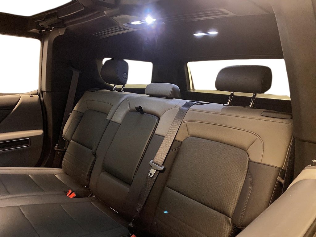 2024 GMC HUMMER EV SUV E4WD 4dr 3X in Stratford, Ontario - 24 - w1024h768px