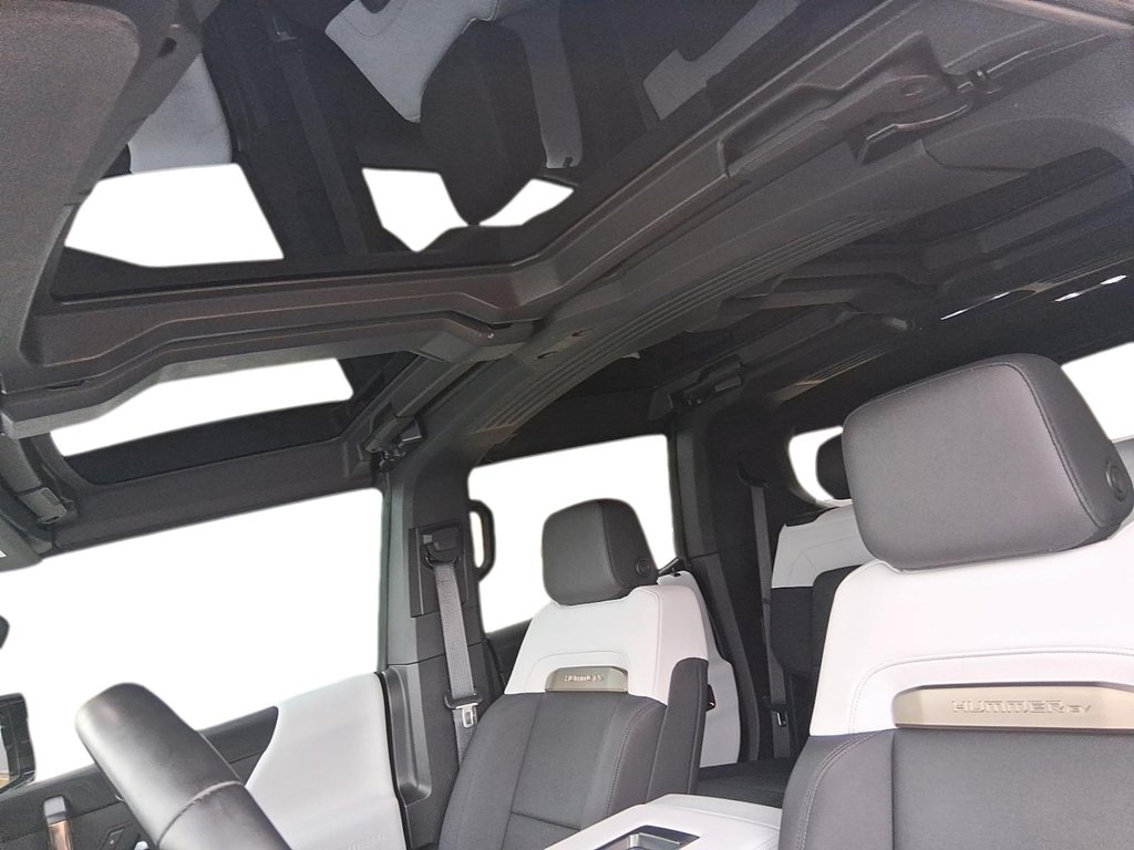 2025 GMC HUMMER EV SUV e4WD 4dr 2X in Stratford, Ontario - 19 - w1024h768px
