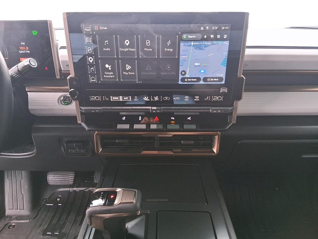 2025 GMC HUMMER EV SUV e4WD 4dr 2X in Stratford, Ontario - 17 - w1024h768px