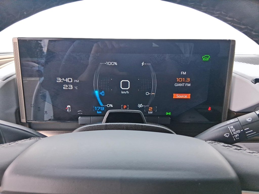 2025 GMC HUMMER EV SUV e4WD 4dr 2X in Stratford, Ontario - 16 - w1024h768px
