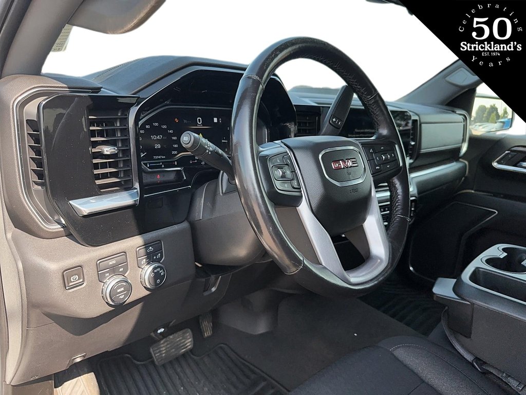 2022  NEW SIERRA 1500 CREW CAB 4X4 SLE Standard Box in Stratford, Ontario - 7 - w1024h768px