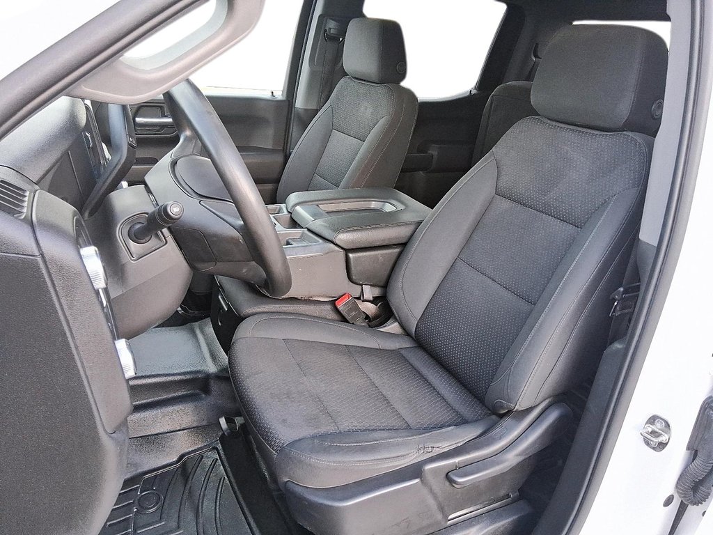 2022 GMC New Sierra 1500 Crew Cab 4x4 Pro Standard Box in Stratford, Ontario - 8 - w1024h768px