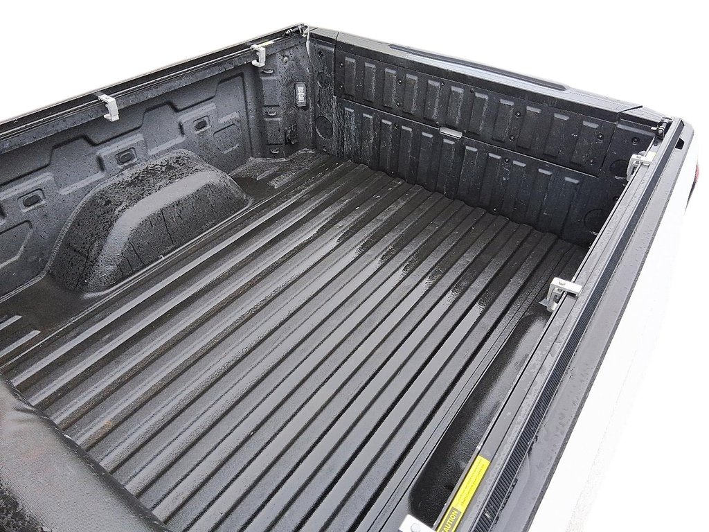 2022 GMC New Sierra 1500 Crew Cab 4x4 Denali Standard Box in Stratford, Ontario - 18 - w1024h768px