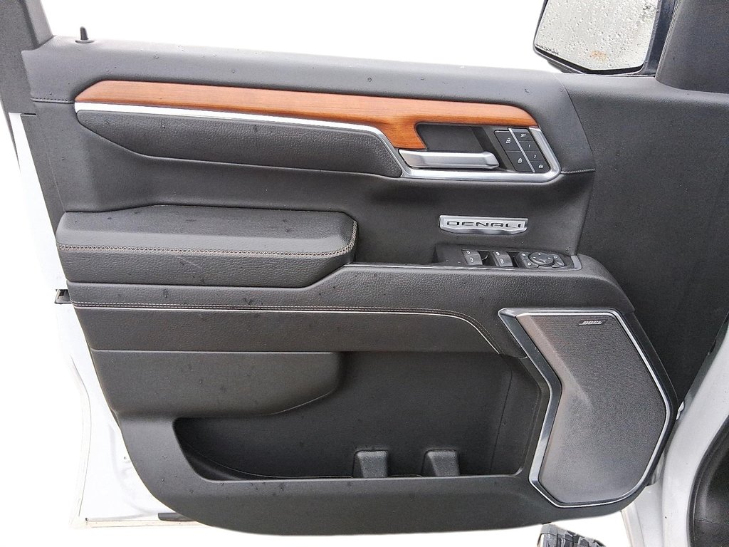 2022 GMC New Sierra 1500 Crew Cab 4x4 Denali Standard Box in Stratford, Ontario - 11 - w1024h768px