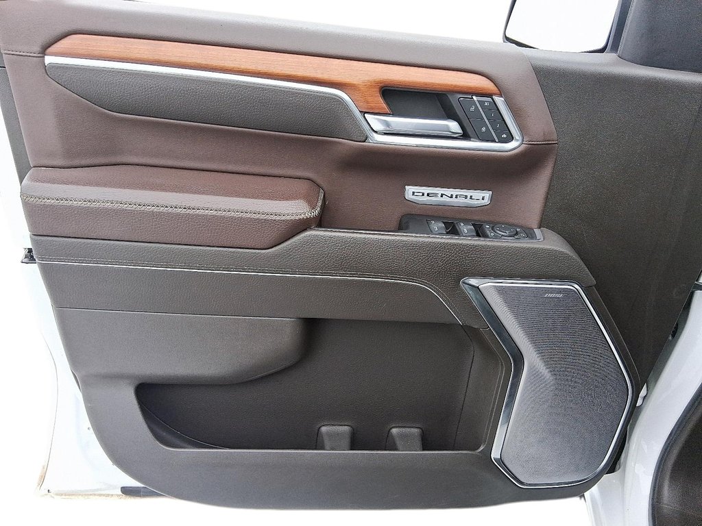 2022 GMC New Sierra 1500 Crew Cab 4x4 Denali Standard Box in Stratford, Ontario - 11 - w1024h768px