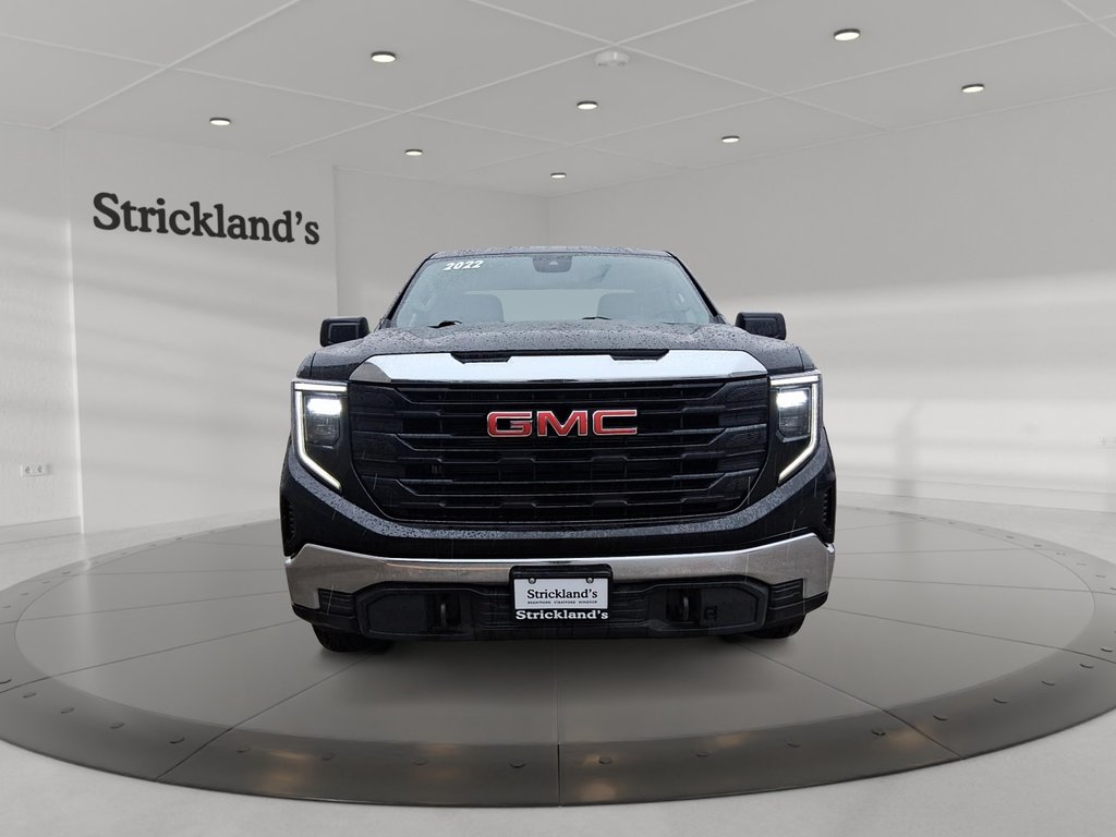 2022 GMC New Sierra 1500 Double Cab 4x4 Double Cab Standard Box 4WD Base in Stratford, Ontario - 2 - w1024h768px