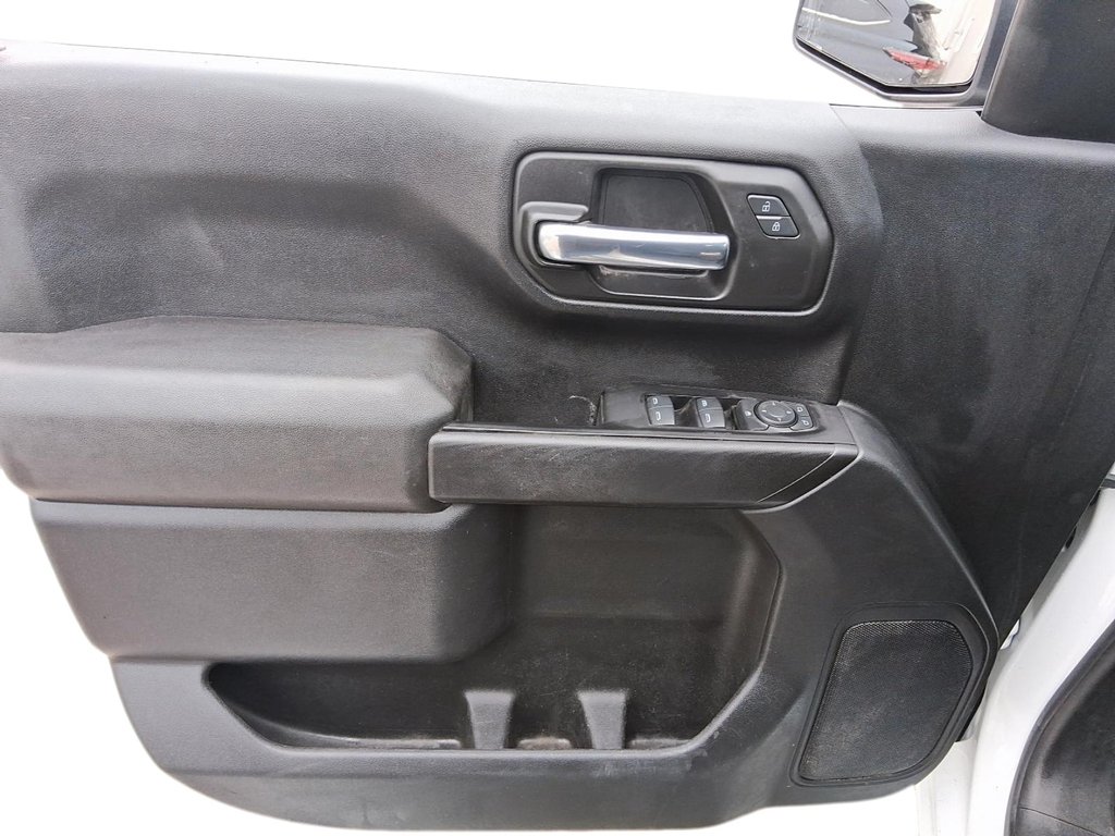 2022 GMC New Sierra 1500 Double Cab 4x4 Double Cab Standard Box 4WD Base in Stratford, Ontario - 11 - w1024h768px