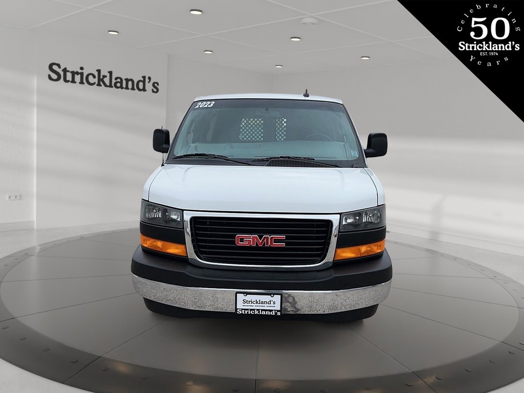 2023 GMC Savana Cargo 2500 135wb 2WD in Stratford, Ontario - 2 - w1024h768px