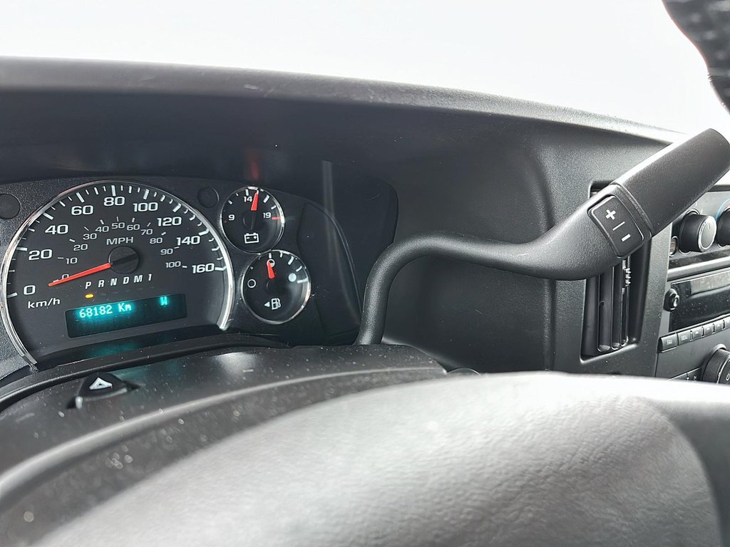 2023 GMC Savana Cargo 2500 155wb 2WD in Stratford, Ontario - 13 - w1024h768px