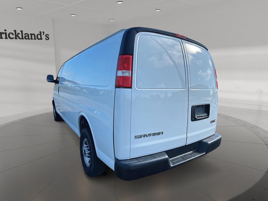 2023 GMC Savana Cargo 2500 155wb 2WD in Stratford, Ontario - 4 - w1024h768px