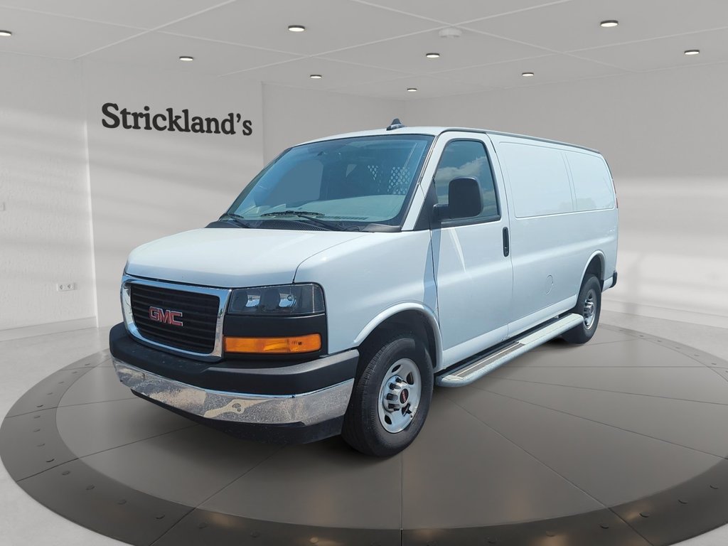 2023 GMC Savana Cargo 2500 135wb 2WD in Stratford, Ontario - 1 - w1024h768px