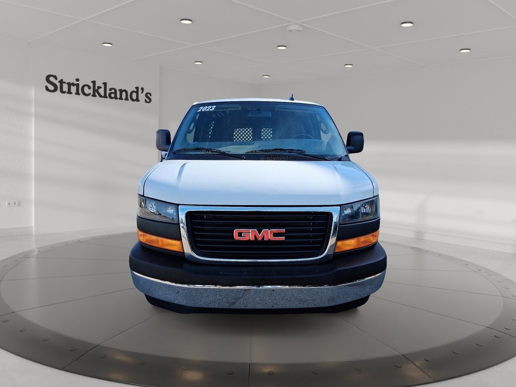 2023 GMC Savana Cargo 2500 135wb 2WD in Stratford, Ontario - 2 - w1024h768px