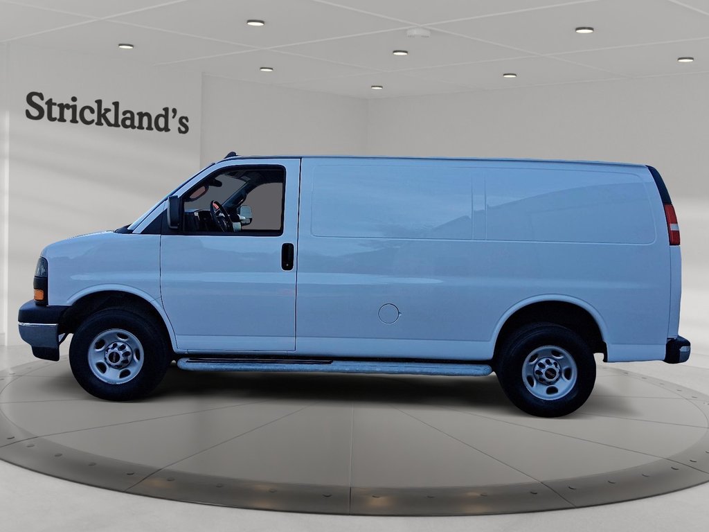 2023 GMC Savana Cargo 2500 135wb 2WD in Stratford, Ontario - 5 - w1024h768px