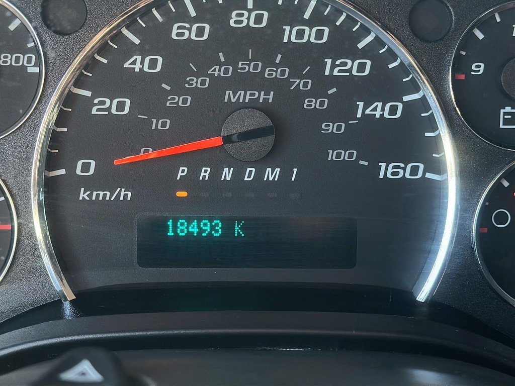 2023 GMC Savana Cargo 2500 135wb 2WD in Stratford, Ontario - 11 - w1024h768px