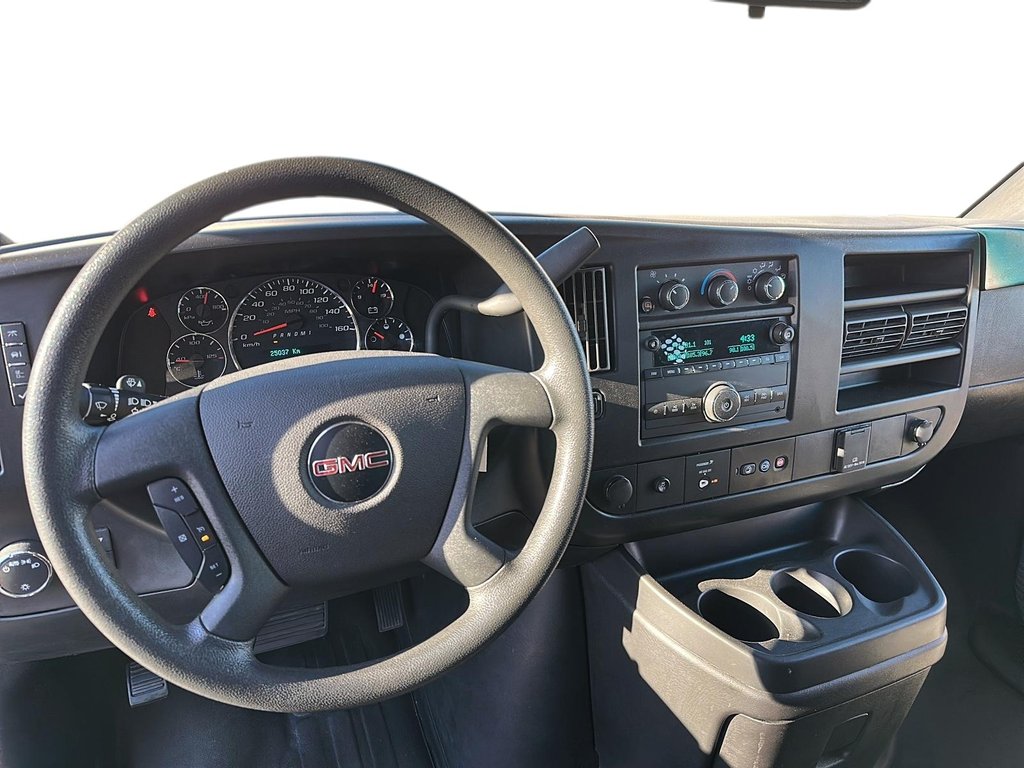 2023 GMC Savana Cargo 2500 135wb 2WD in Stratford, Ontario - 12 - w1024h768px