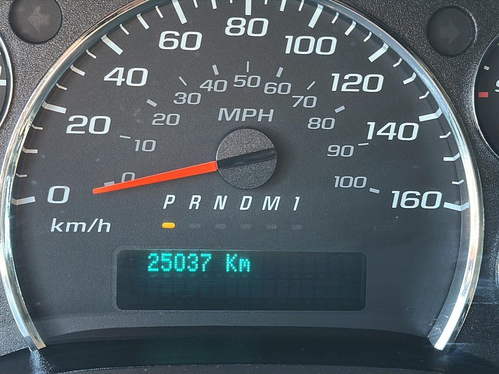 2023 GMC Savana Cargo 2500 135wb 2WD in Stratford, Ontario - 11 - w1024h768px