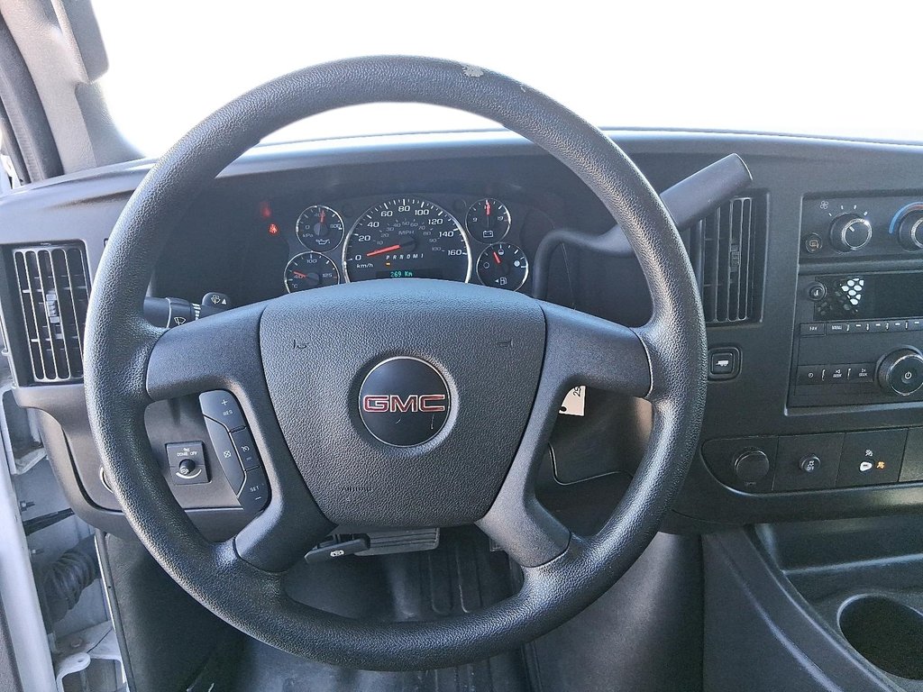 2023 GMC Savana Cargo 2500 135wb 2WD in Stratford, Ontario - 12 - w1024h768px