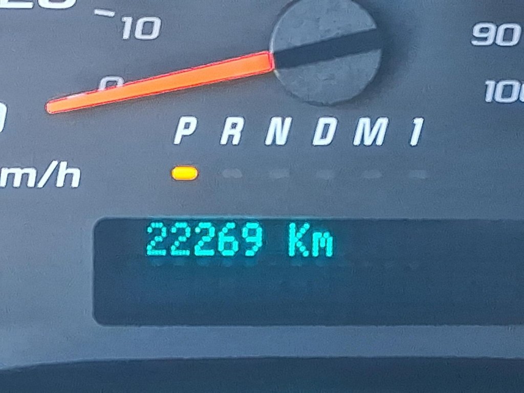 2023 GMC Savana Cargo 2500 135wb 2WD in Stratford, Ontario - 13 - w1024h768px