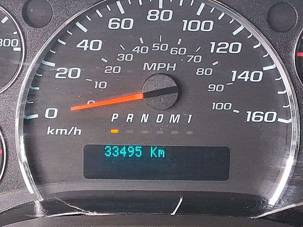 2023 GMC Savana Cargo 2500 135wb 2WD in Stratford, Ontario - 13 - w1024h768px