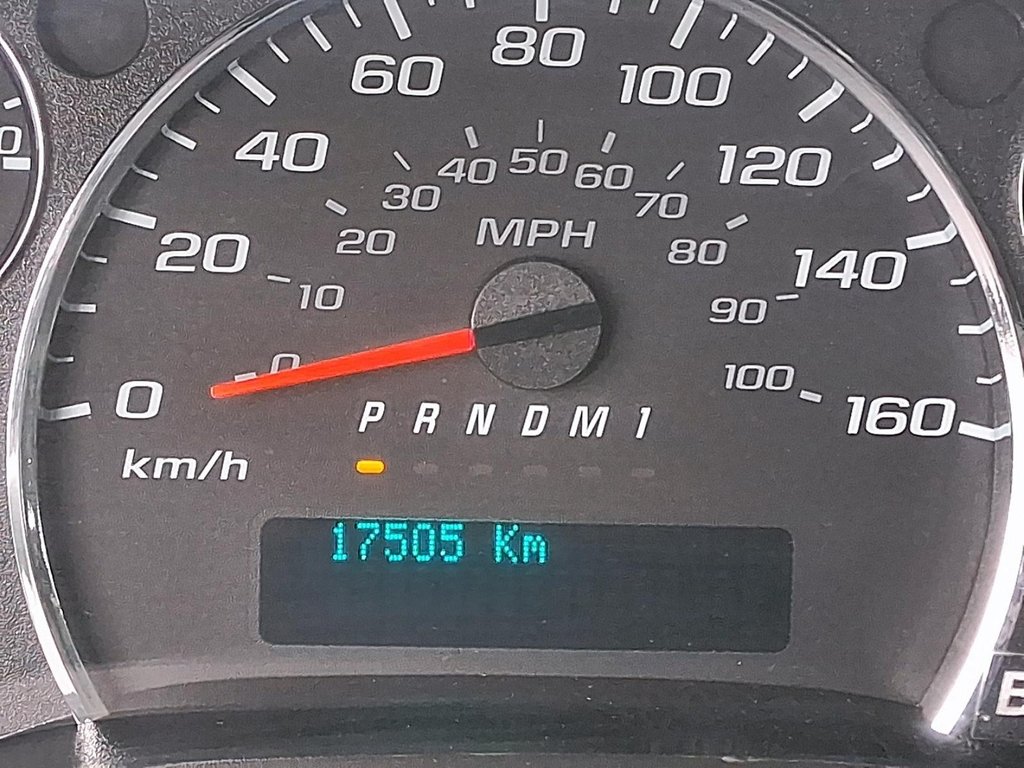 2023 GMC Savana Cargo 2500 135wb 2WD in Stratford, Ontario - 12 - w1024h768px