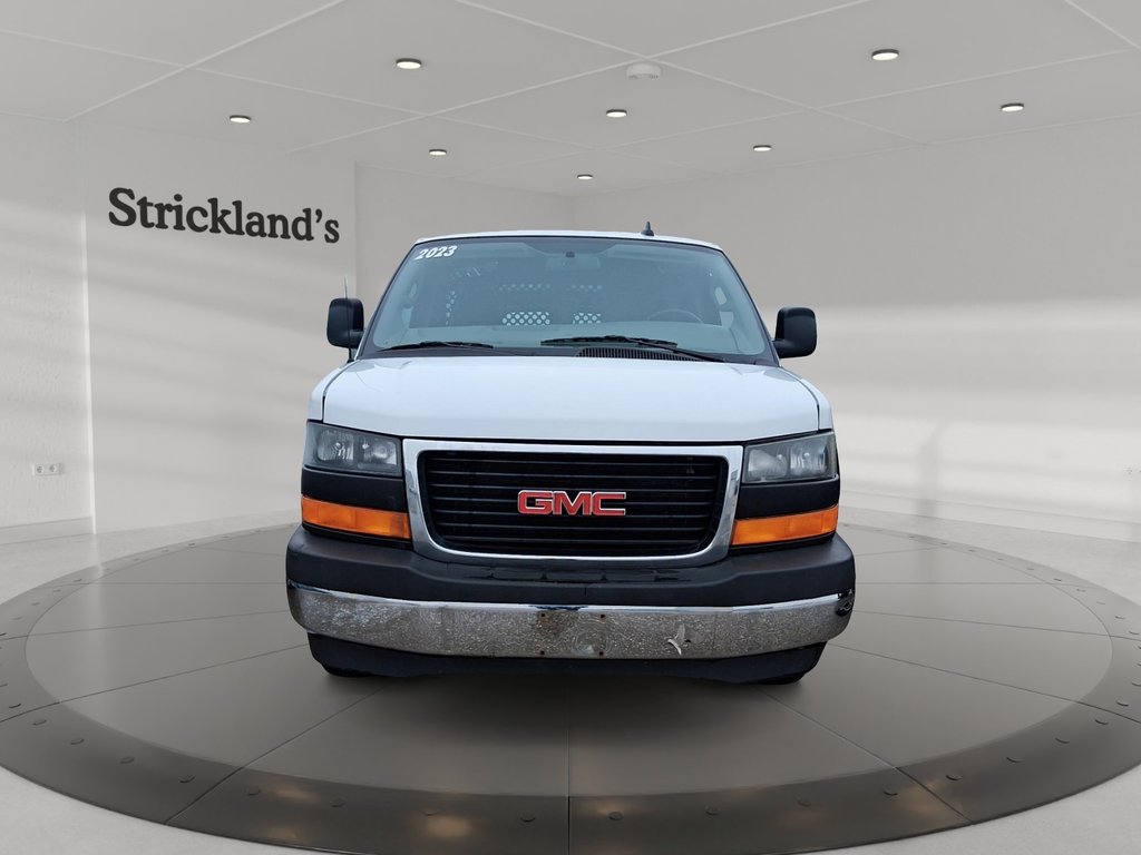 2023 GMC Savana Cargo 2500 135wb 2WD in Stratford, Ontario - 2 - w1024h768px