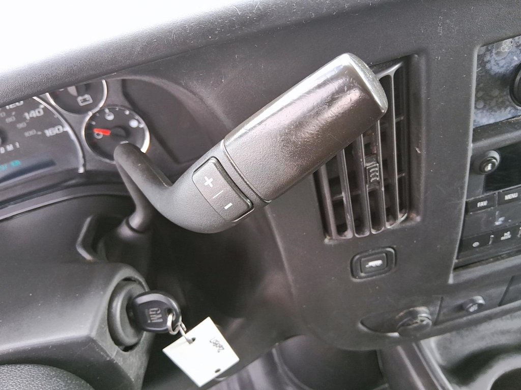 2023 GMC Savana Cargo 2500 155wb 2WD in Stratford, Ontario - 15 - w1024h768px