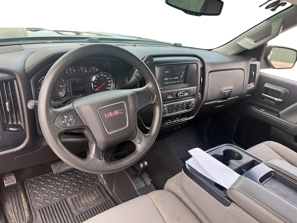 2016 GMC Sierra 1500 Double 4x4 SLE / Standard Box in Stratford, Ontario - 9 - w1024h768px