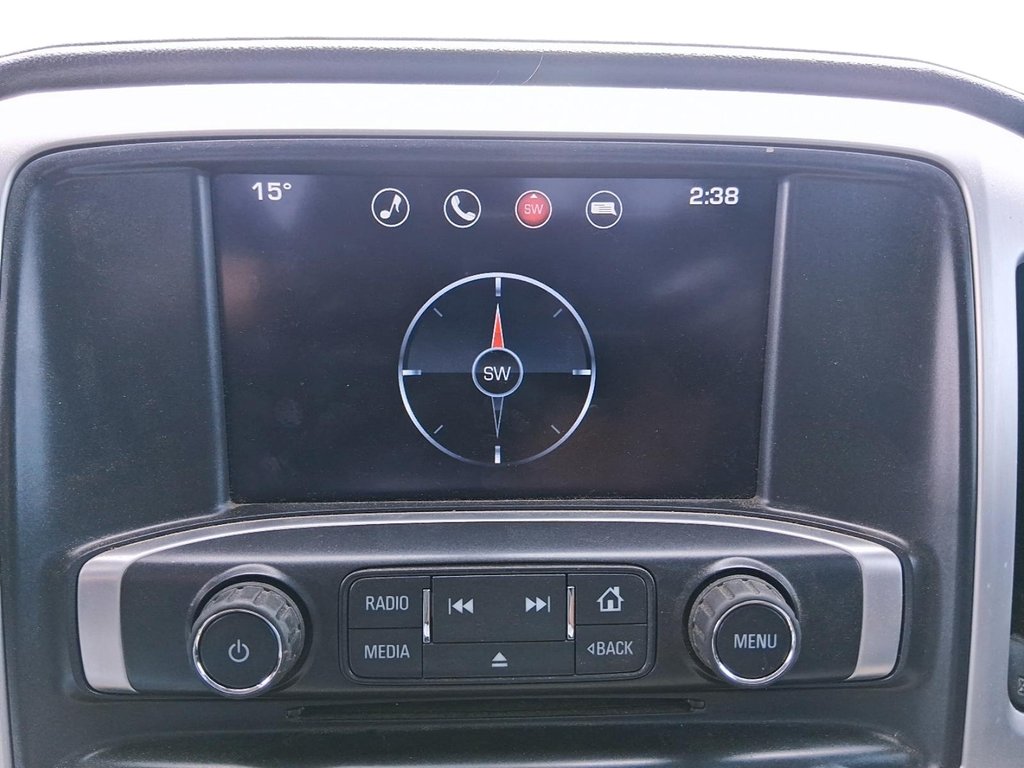 2016 GMC Sierra 1500 Crew 4x4 SLT / Standard Box in Stratford, Ontario - 19 - w1024h768px