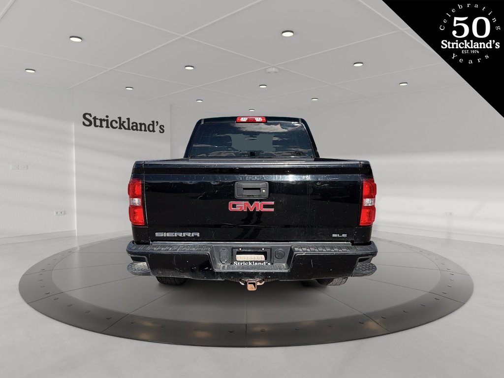 2017  Sierra 1500 Crew 4x4 Base / Standard Box in Stratford, Ontario - 3 - w1024h768px