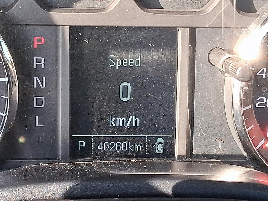 2017 GMC Sierra 1500 Reg 4x4 Base / Standard Box in Stratford, Ontario - 11 - w1024h768px