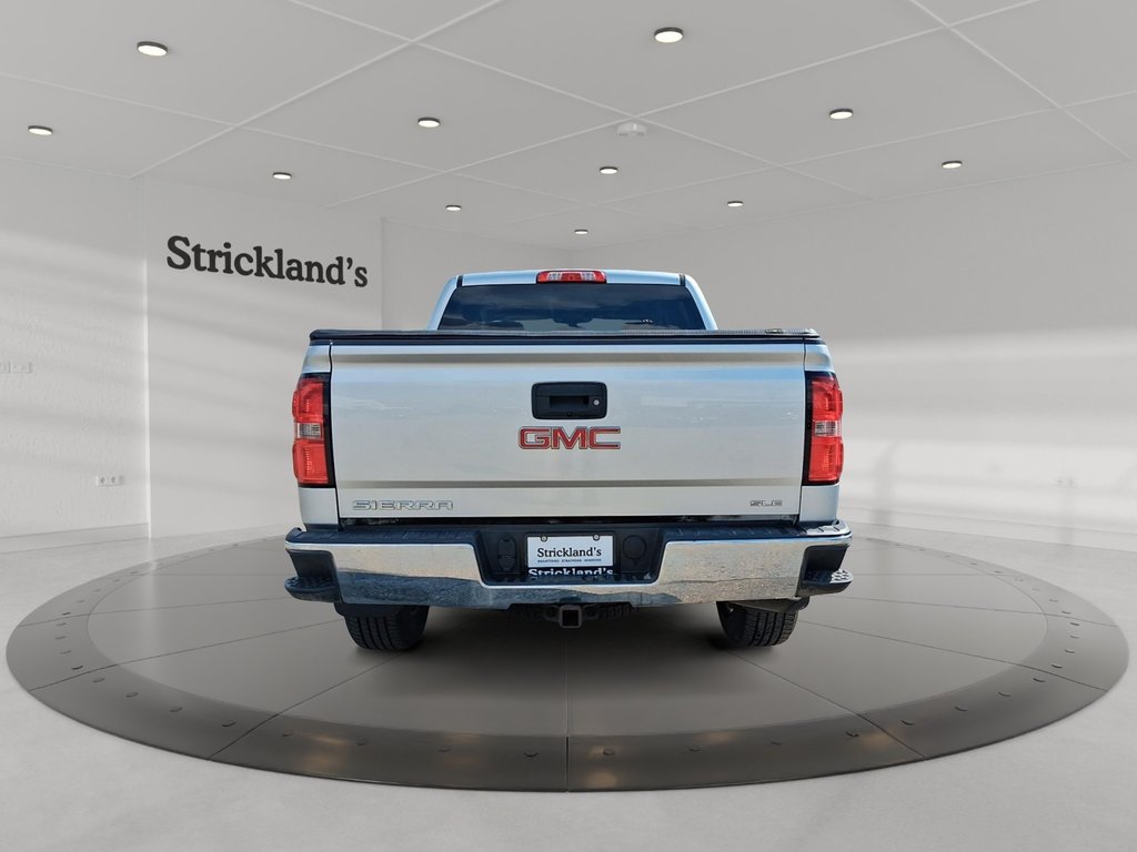 2017 GMC Sierra 1500 Crew 4x4 SLE / Short Box in Stratford, Ontario - 3 - w1024h768px