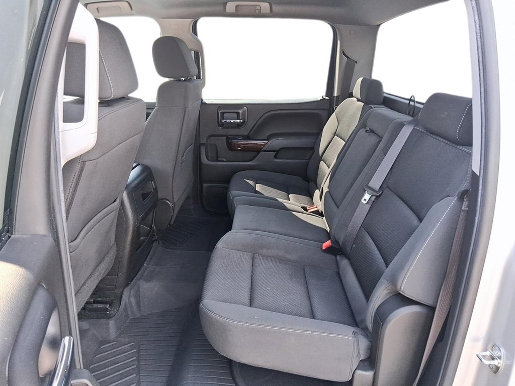 2017 GMC Sierra 1500 Crew 4x4 SLE / Short Box in Stratford, Ontario - 8 - w1024h768px