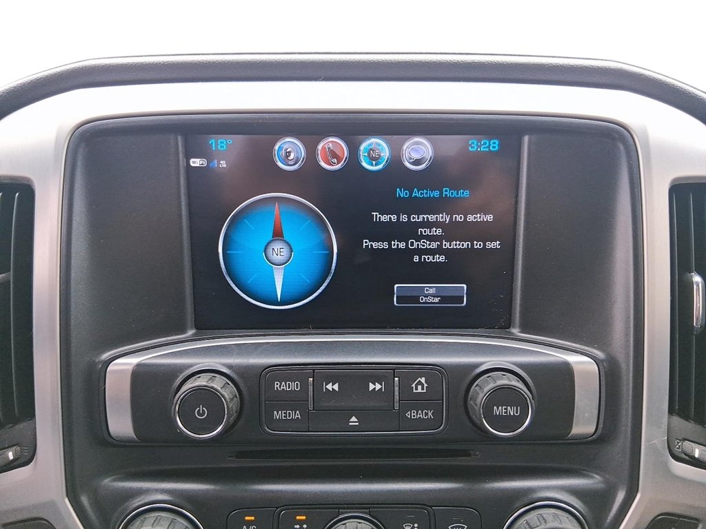 2018 GMC Sierra 1500 Crew 4x4 Base / Short Box in Stratford, Ontario - 19 - w1024h768px